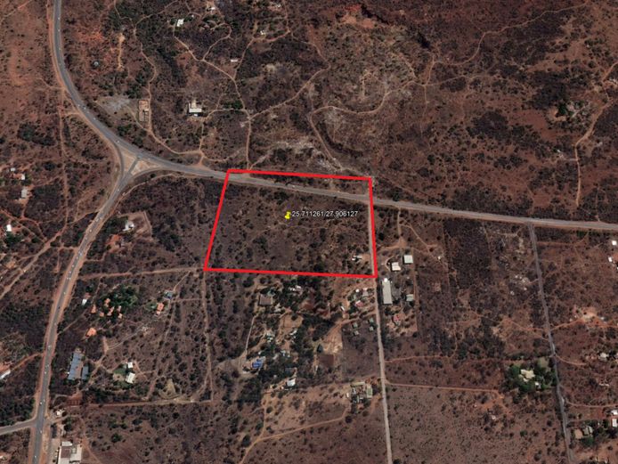 9.4 ha Vacant land