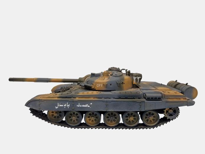 Russian T-72 Main Battle Tank Model Scale 1:24