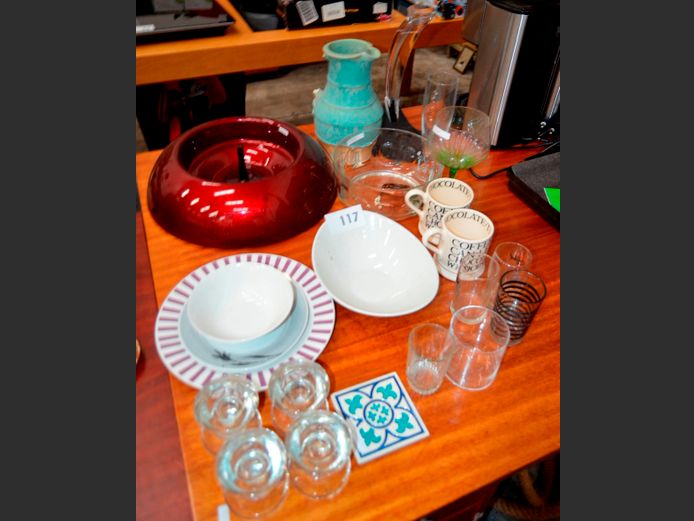 BOWLS, GLASSES, CANDLE HOLDERS, CHRISTMAS TREE STAND, etc