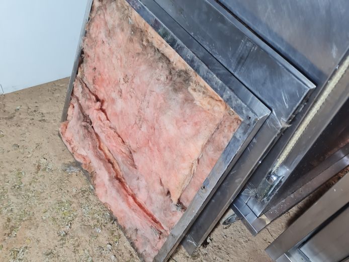 INDUSTRIAL OVEN