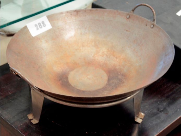 METAL WOK ON STAND, 40cm Diameter