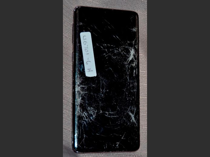 SAMSUNG S10 MINI [Untested, Damaged, No charger]