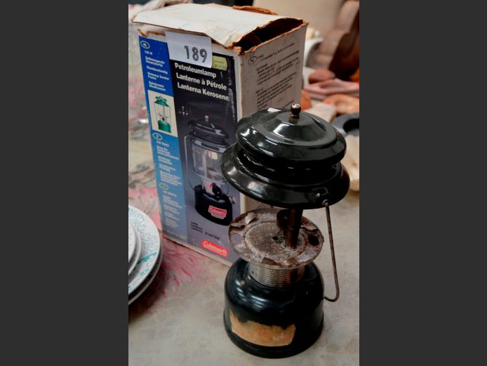 COLEMAN CAMPING LANTERN