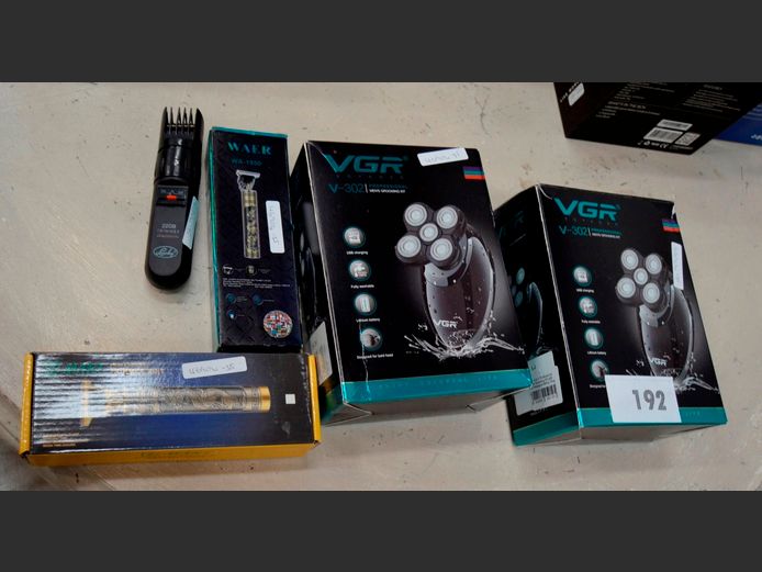 ASSORTED SHAVERS & TRIMMERS [Untested]