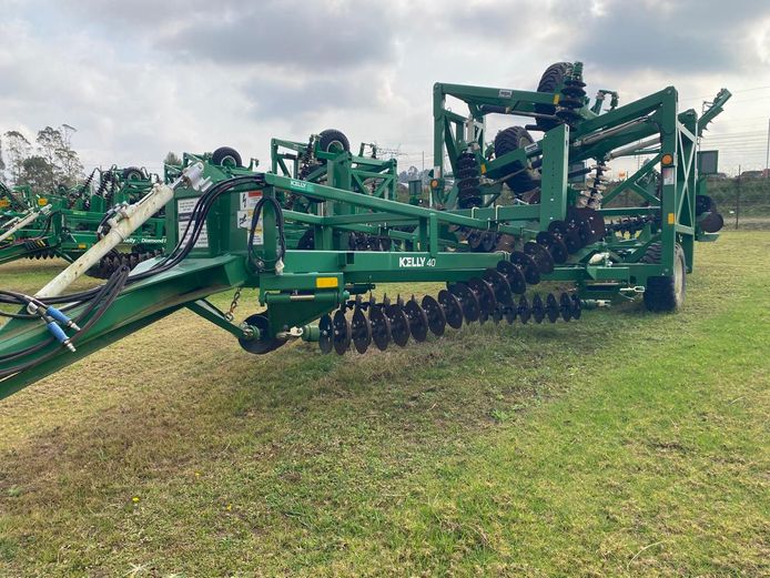 12M KELLY 4012- K4 WITH WEIGHTS (FRONT) + K(REAR)