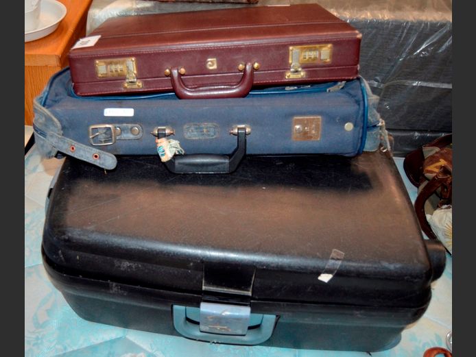 BLACK HARD SHELL SUITCASE & 2 BRIEFCASES
