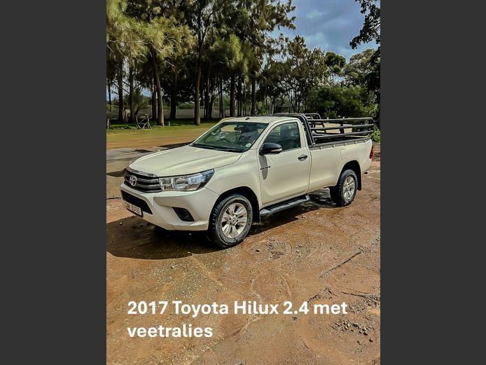 Toyota Hilux 2.4 Enkel cab