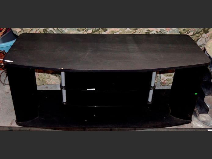 MAHOGANY FOIL TV STAND, 120 x 40 x 51cm
