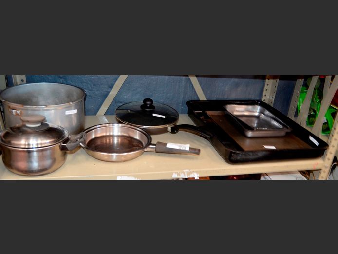 ROASTING PAN, BAKING TRAY, POTS, FRYING PANS, etc