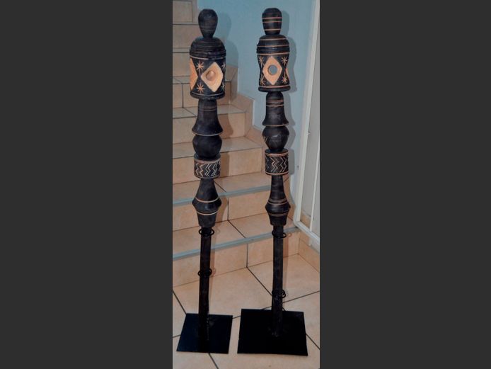 PAIR CARVED AFRICAN TOTEM FIGURES,135cm High
