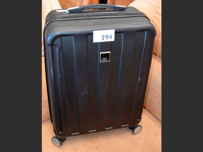 LBD SUITCASE, 36 x 20 x 52cm [Handle broken]