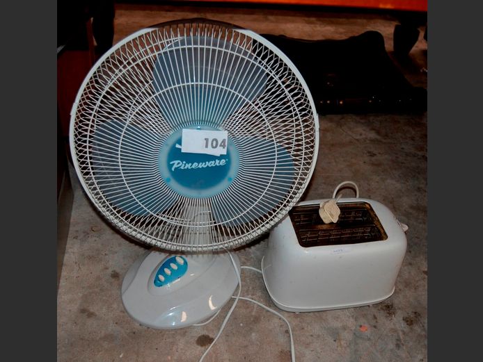 ASDA 2-SLICE TOASTER & A PINEWARE DESK FAN [Faulty]