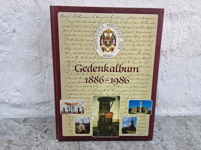 Gedenkalbum 1886–1986: Nederduitsch Hervormde Kerk van Afrika