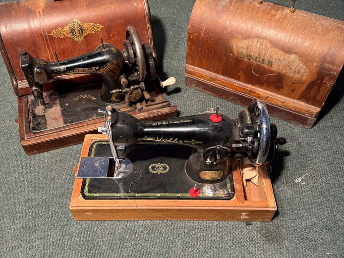 Set of 2 Antique Singer Sewing Machines + 1 The Volks Sewing Machine 