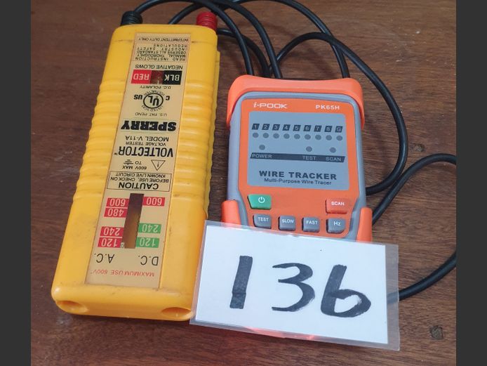 LOT: VOLTAGE TESTER & WIRE TRACKER