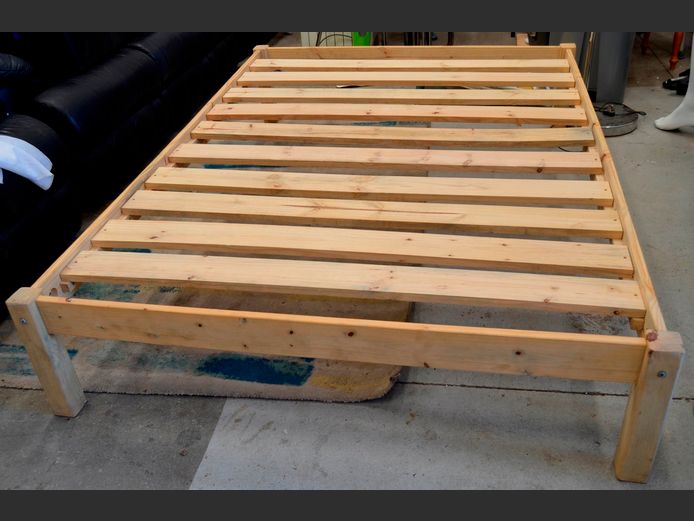 PINE DOUBLE DIVAN [No mattress]