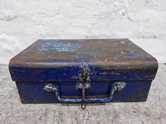 Vintage Industrial Blue Painted Heavy Metal Lockbox/Tool Box