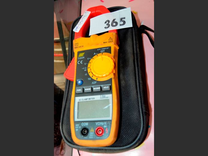 TOPTRONIC T2026 CLAMP METER [Untested]