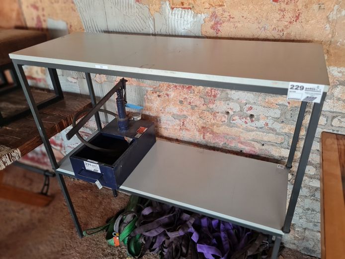 2 X TABLES