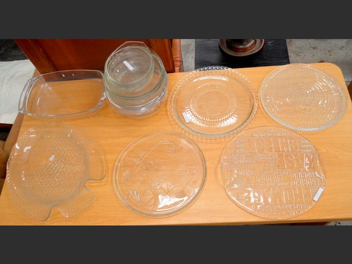 GLASS CASSEROLES, GLASS CHEESE PLATTER, CIRCULAR GLASS PLATTERS, etc