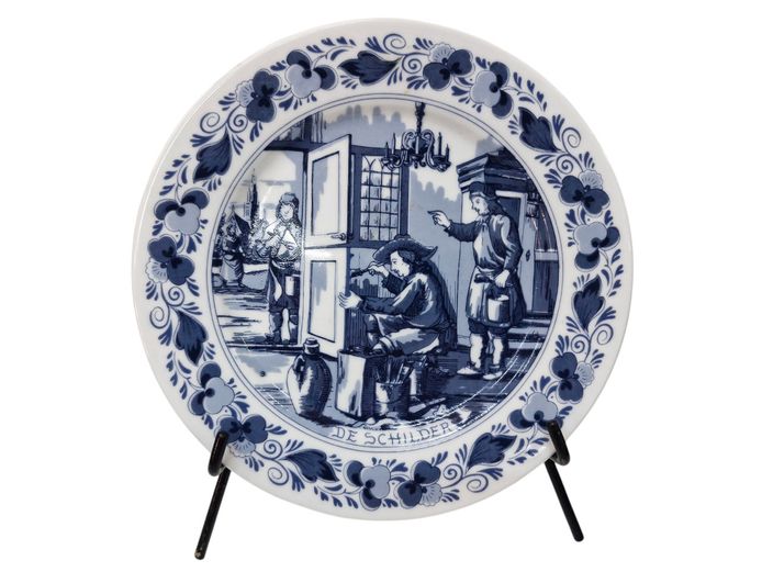 Delft Holland "De Schilder" Traditional Dutch Tradesmen Series Wall Plate