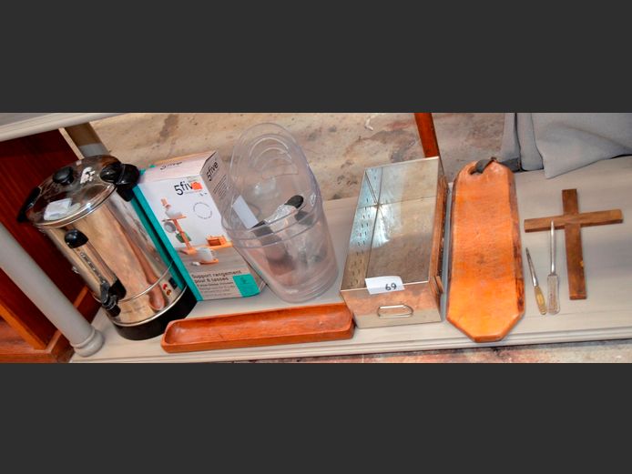 HOME CHOICE URN [Switches on, Untested further], ACRYLIC ICE BUCKETS, etc