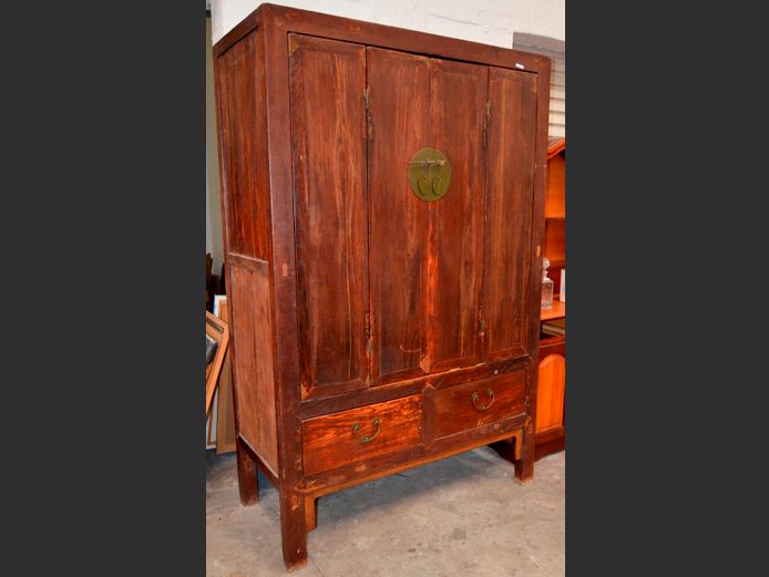 ANTIQUE CHINESE MAPLE 4-DOOR, 2-DRAWER CUPBOARD, 136 x 64 x 210cm [Doors cracked]