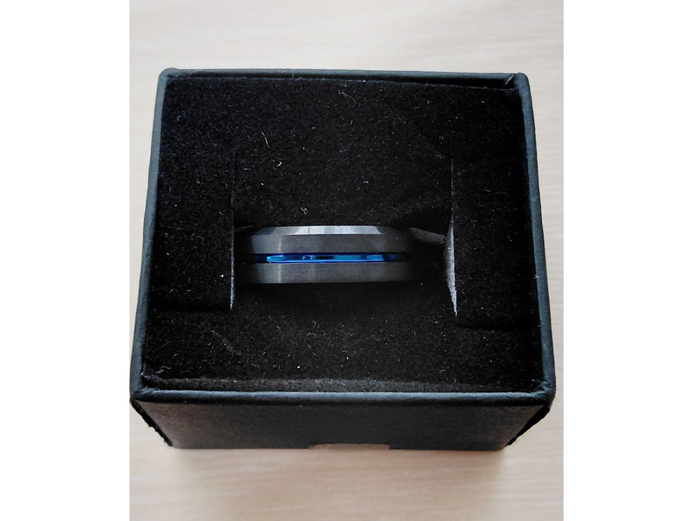 TUNGSTEN CARBIDE MEN'S RING