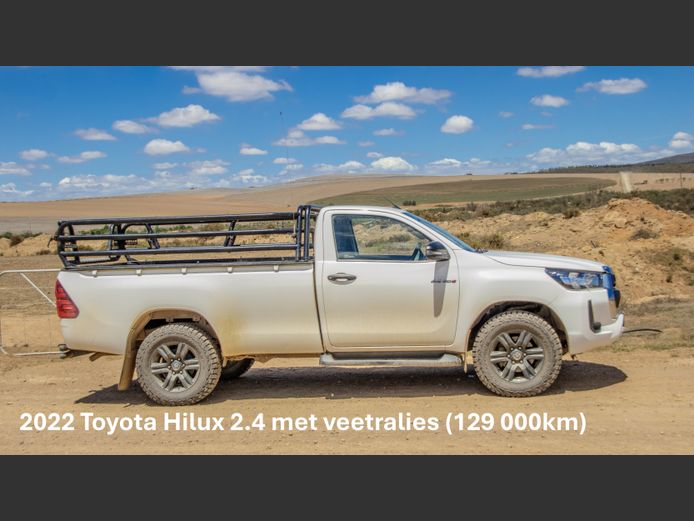 Toyota Hilux 2.4 Enkel cab