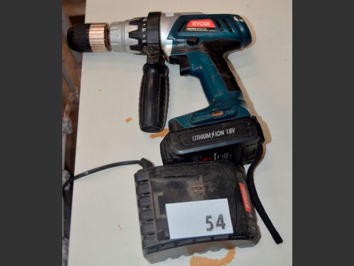 RYOBI CORDLESS DRILL WITH CHARGER [Switches on, untested further]