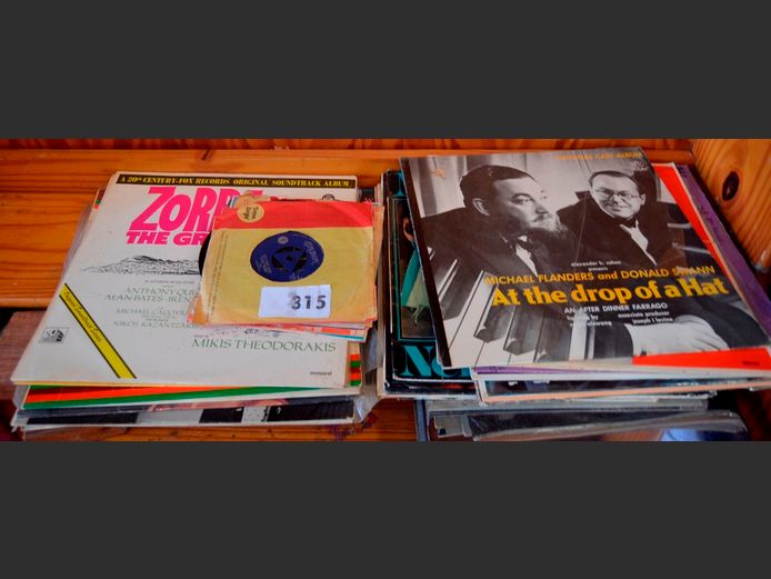 COLLECTION LP RECORDS & 7 SINGLES [Unchecked]
