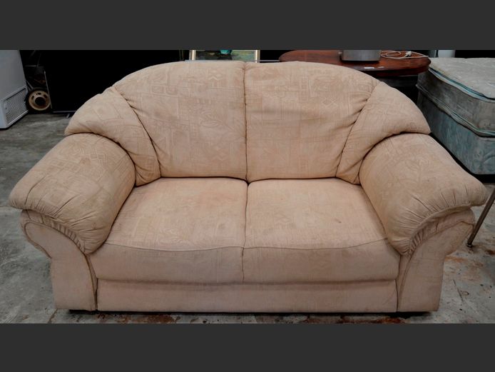 BEIGE UPHOLSTERED 2-SEATER COUCH, 175 x 90cm [Needs a good clean]