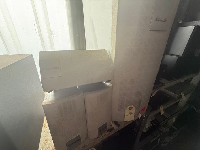 Set of 6 Panasonic Speakers (Surround Sound) 