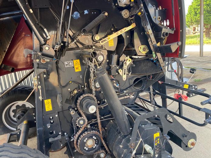 CASE IH BALER RB455