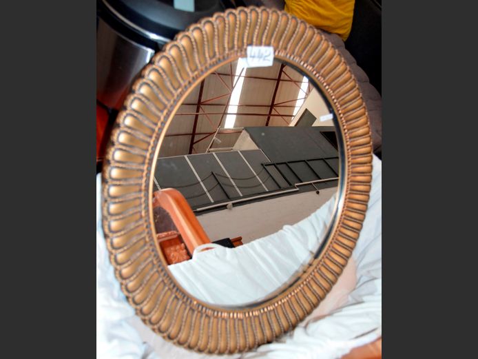 BROWN FRAMED CIRCULAR MIRROR, 73cm Diameter