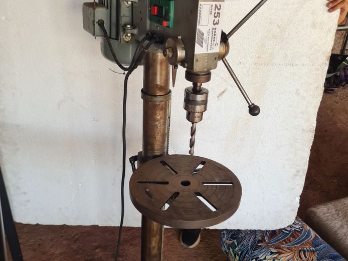 DRILL PRESS - WORKING