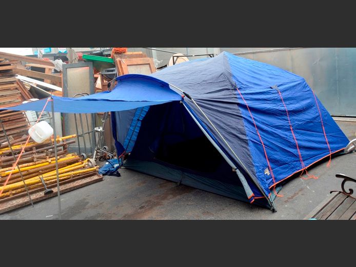 OUTDOOR WAREHOUSE LODGE V FAMILY RANGE TENT