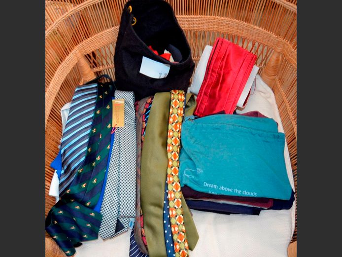 LOT: T-SHIRTS, TIES, etc