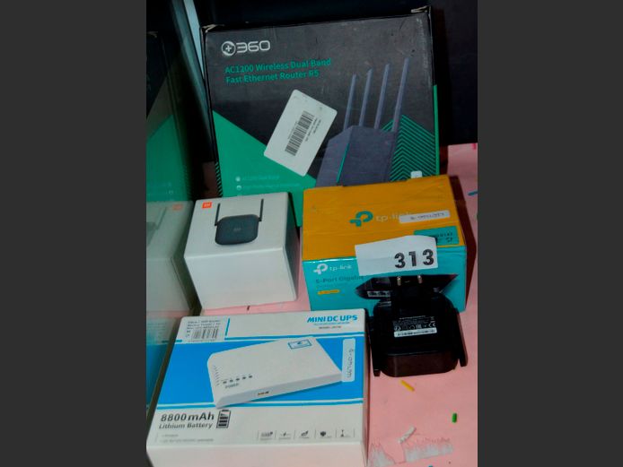LOT: 2 x MT EXTENDERS, 360 ROUTER, TP LINK 5-PORT SWITCH & MINI UPS [Untested]