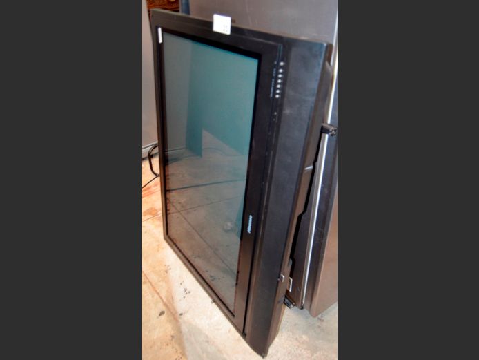 HISENSE 50" PLASMA TV [Faulty] ### LICENCE PLEASE ###