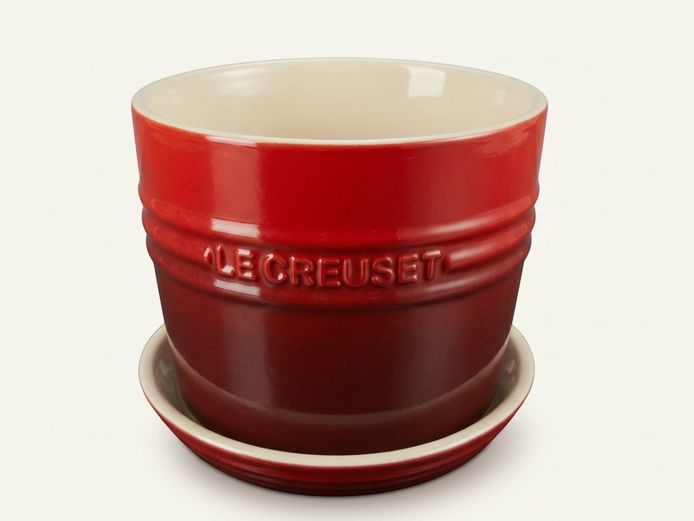 Le Creuset Glazed Stoneware 18cm Herb Planter & Tray in Cerise Red