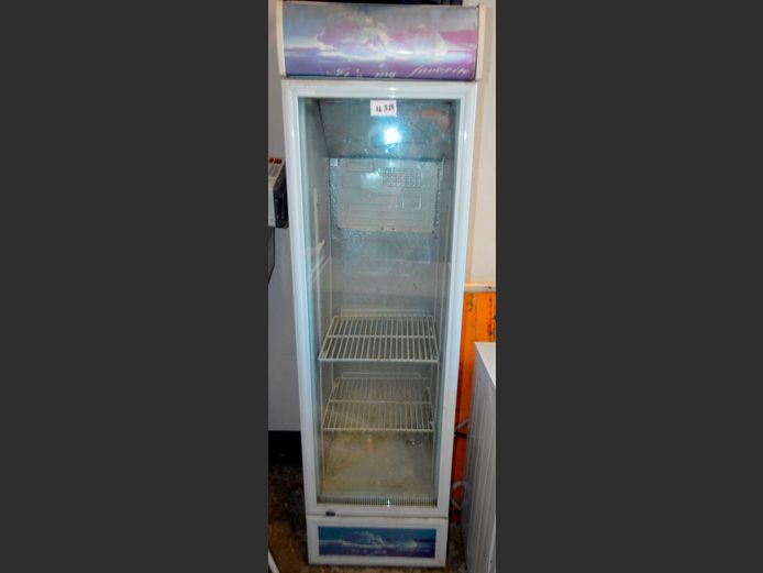 SINGLE DOOR GLASS FRONT COOLDRINK FRIDGE, 54 x 53 x 191cm [Faulty]