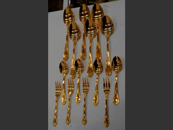 NIROSTA GOLD PLATE: SOUP SPOONS, TEASPOONS & CAKE FORKS [14 Pieces]