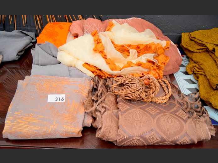 CURTAINS, TIEBACKS, ORGANZA, etc