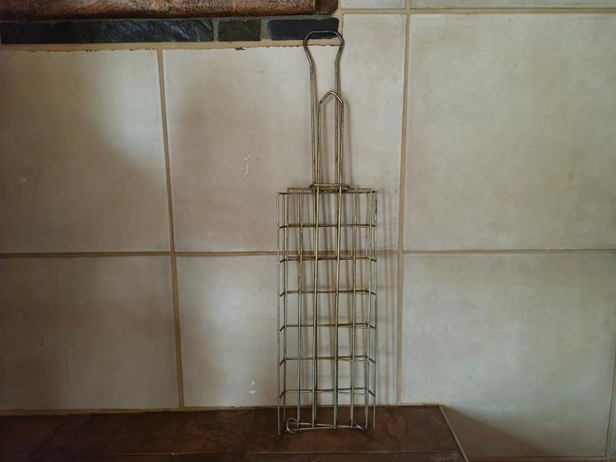 Vintage Wire Mesh "Braai Broodjie" Grill Basket