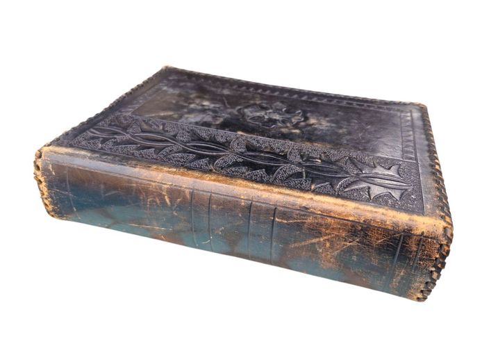 1948 Afrikaans "Die Bybel" with Leather Cover