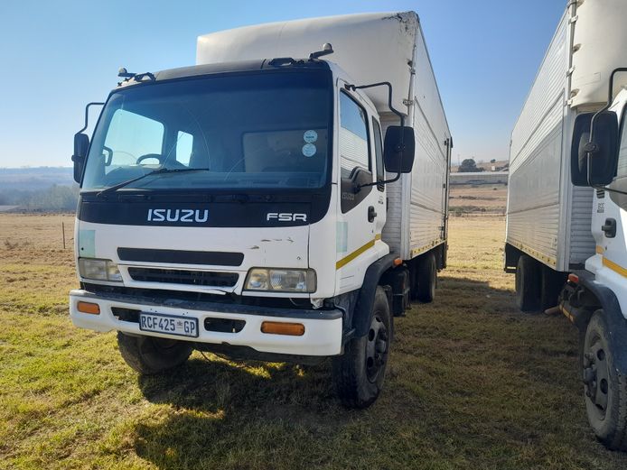 2004 ISUZU T/L FRT 800 ADMFTR 187523