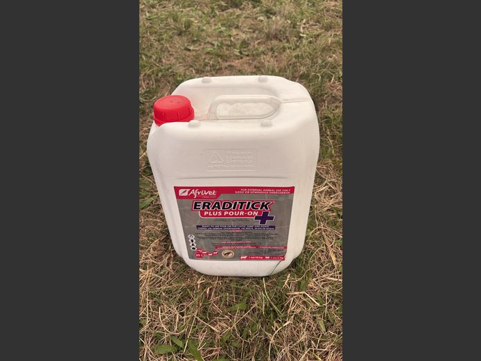 AfriVet Eraditick plus pour-on