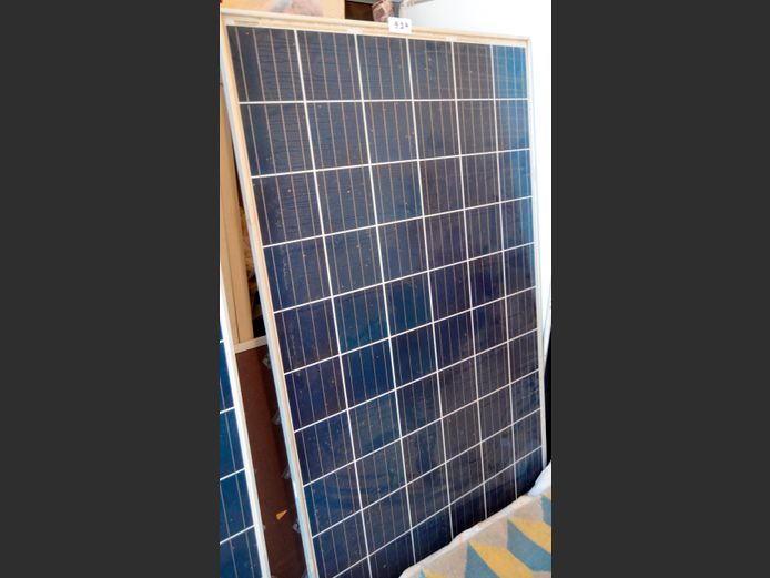 255W SOLAR PANEL, 167 x 100cm [Condition unknown]