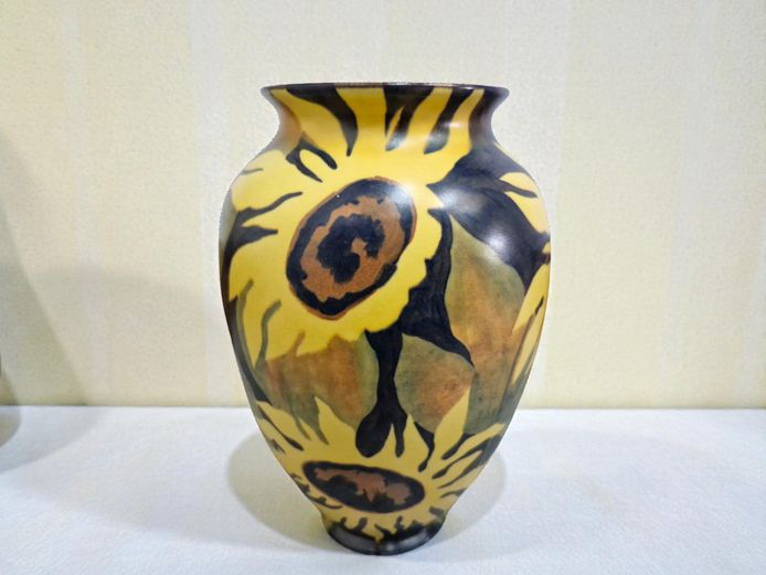 Art Deco Carlton Ware "Sunflowers" Hand-Painted Vase